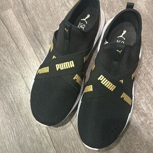 Puma women’s size 9 1/2